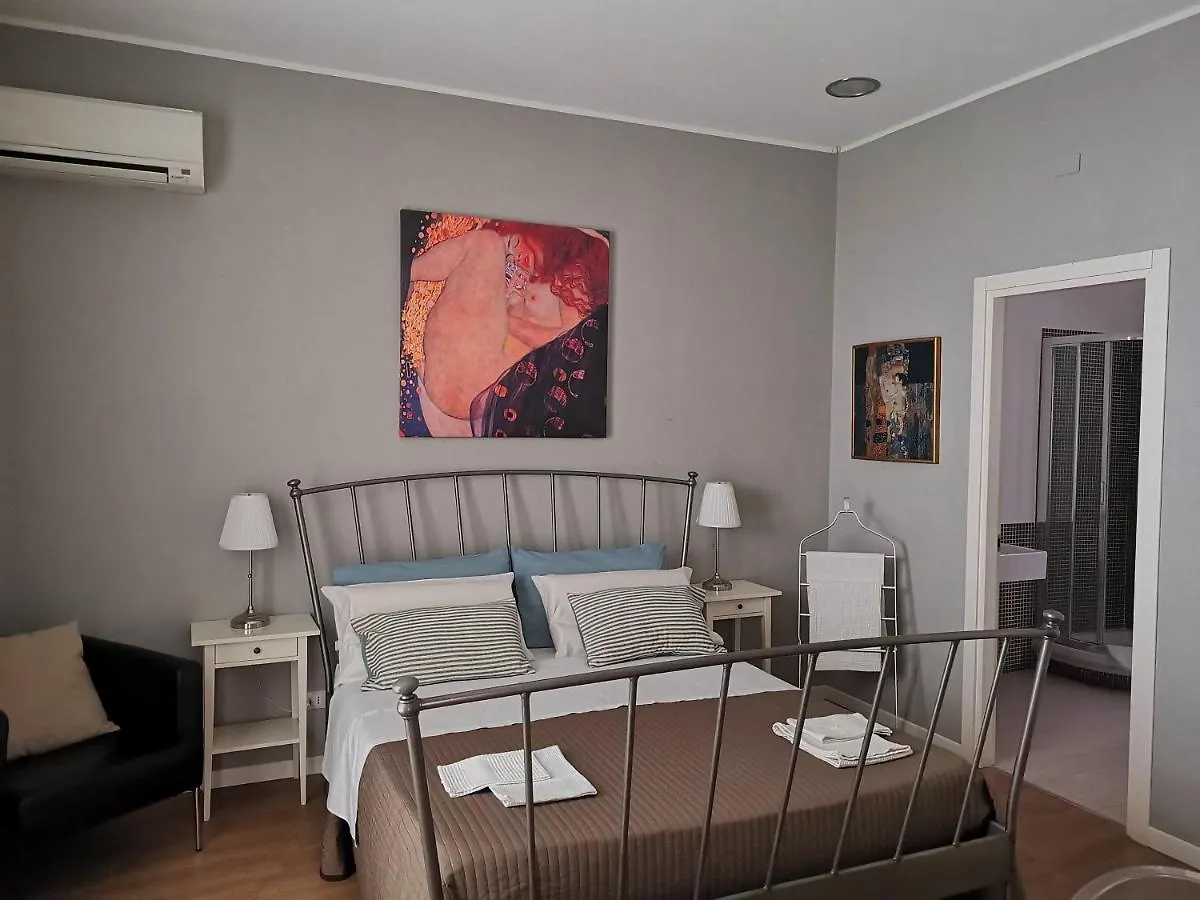 ** Bed & Breakfast B&B Museo Salinas Palermo Italy